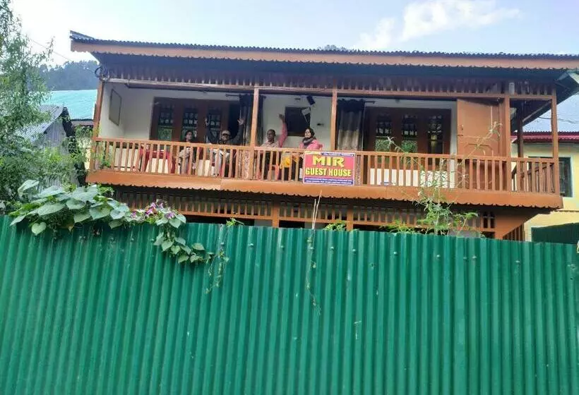 ペンション Mir Guest House