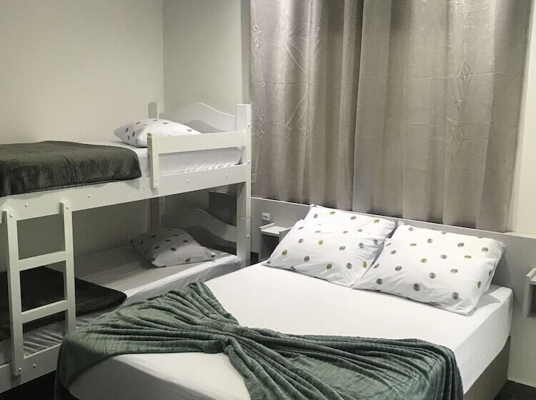 پانسیون Pousada Vip Armação