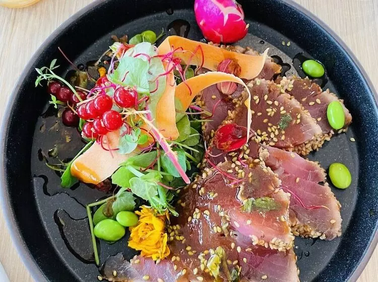 ホテル Golden Tulip Martigues  Provence