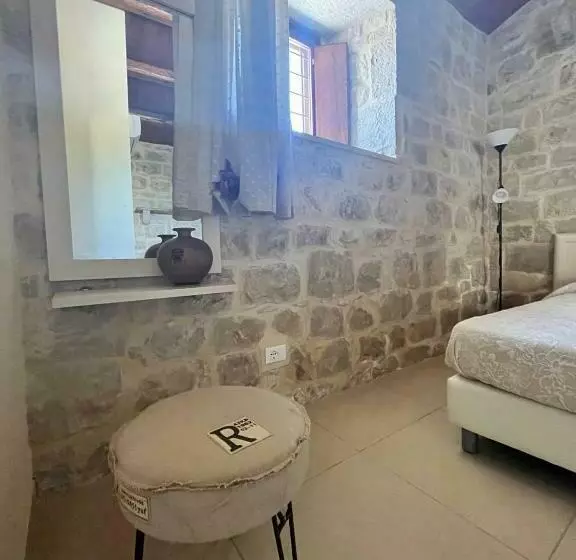 Hotelli Villa Sikè