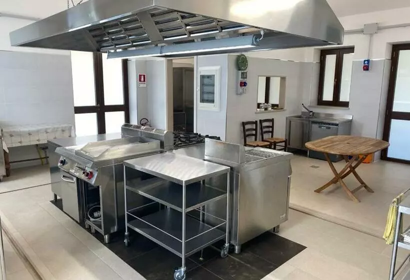Hotelli Villa Sikè