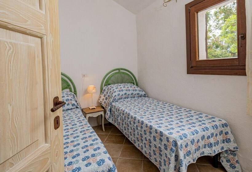 Villa Isa 6, Emma Villas