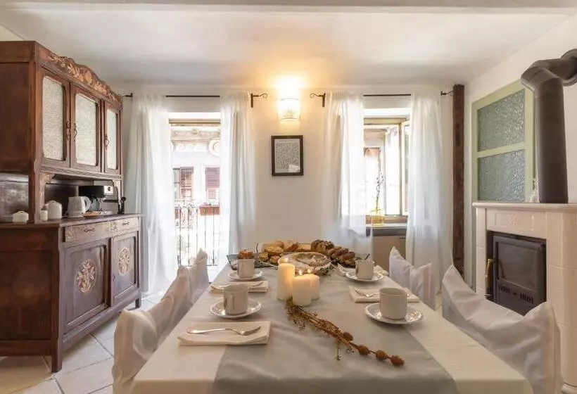 B&b 503 Di Alessio E Orsola