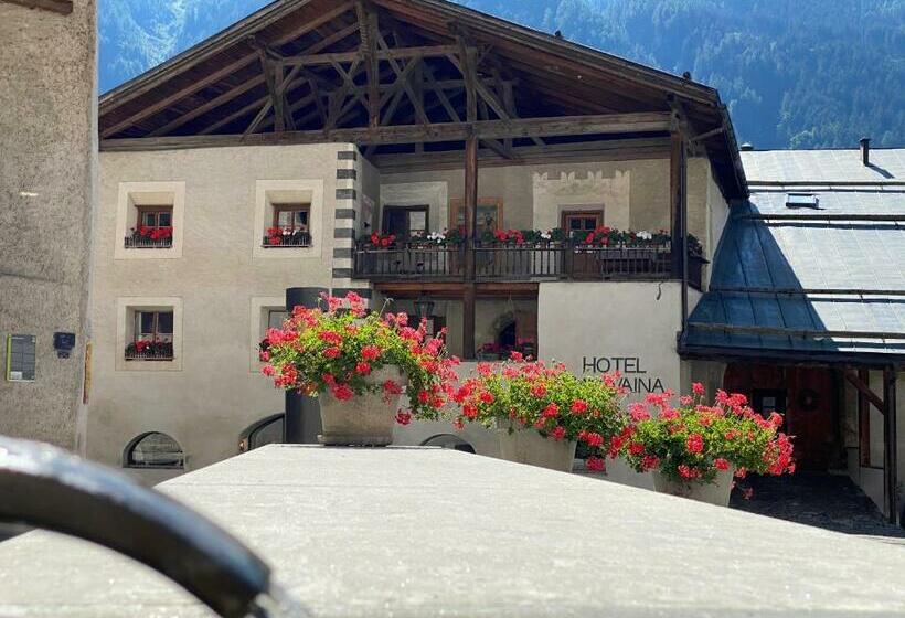 فندق Chasa Chalavaina