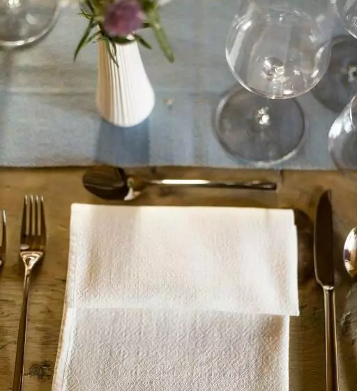 ホテル Chasa Chalavaina