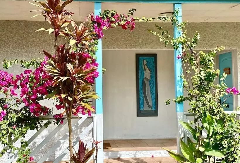 Aamiaismajoitus (B&B) Kahina Lodge