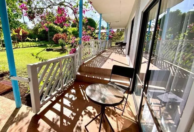 Aamiaismajoitus (B&B) Kahina Lodge