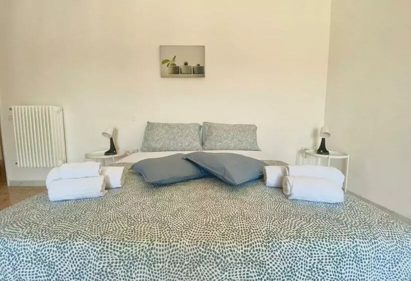 Majatalo Guest House Service   Modugno