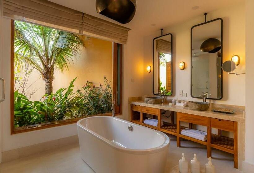 استراحتگاه Ana Mandara Cam Ranh