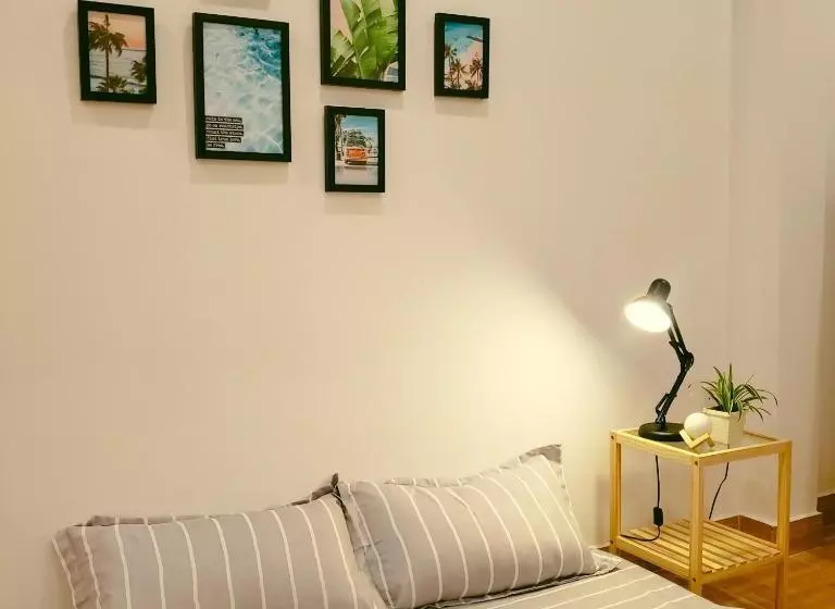 هاستل One Room