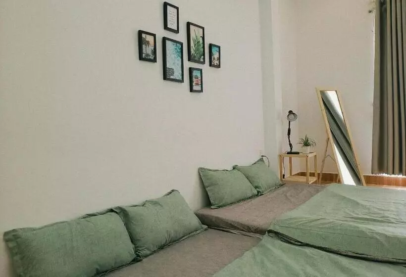 هاستل One Room
