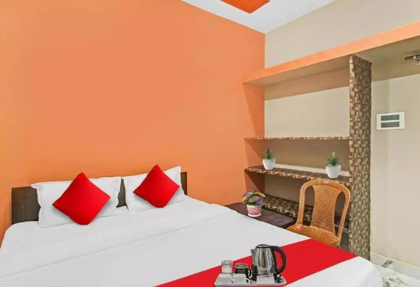 Hotelli Oyo 90210 J D Guest House