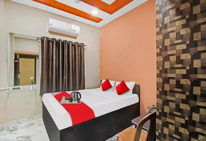 Hotelli Oyo 90210 J D Guest House