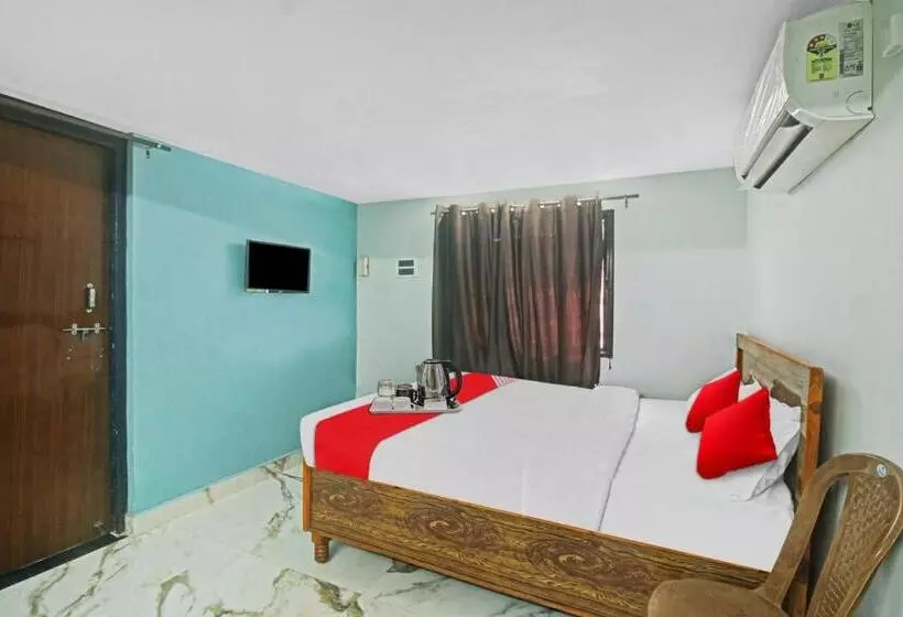 Hotelli Oyo 90210 J D Guest House