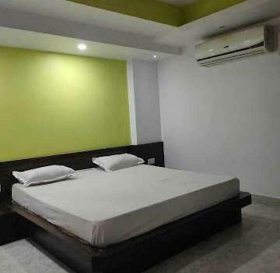 בית מלון כפרי O Peral