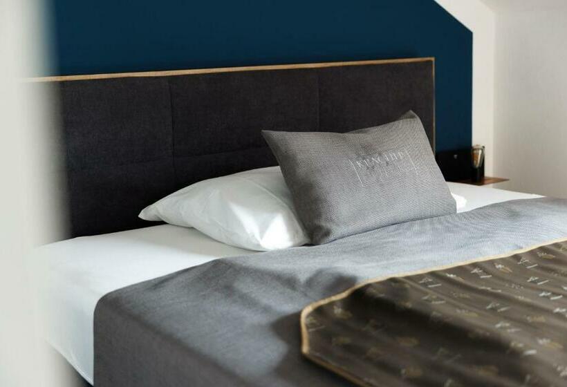 Kracher Hotel Doppelzimmer - Inklusive Pool