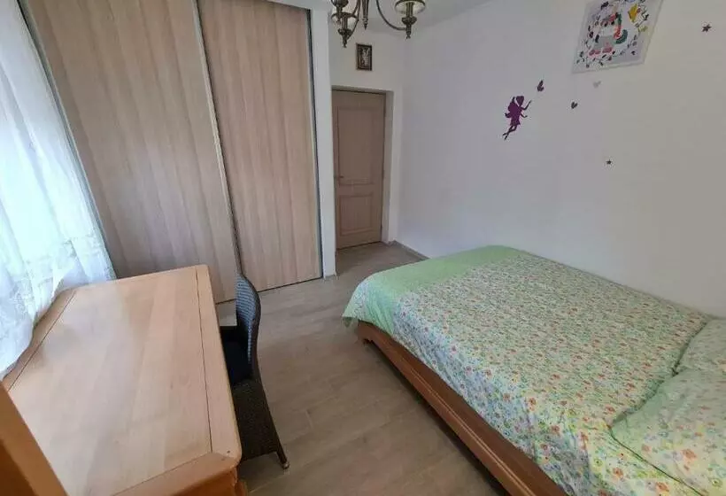 Modern Home With Hot Tube And Free Dinner Included For 2 Nights Booking