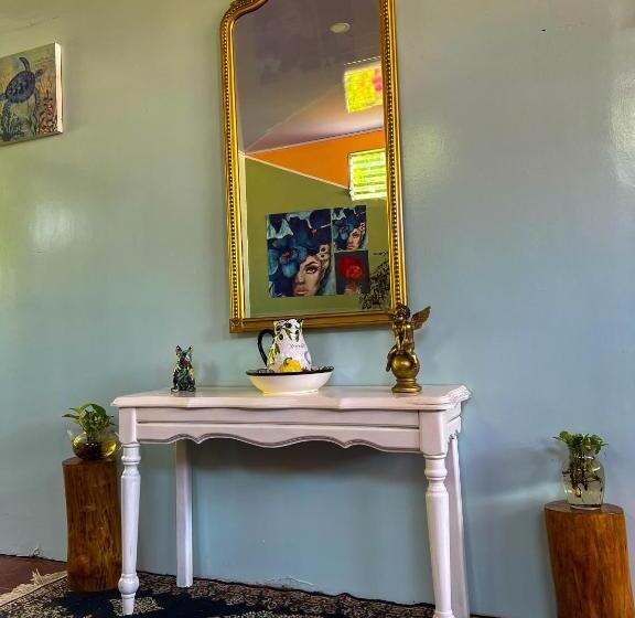 پانسیون Hostal Tortuga Viajera