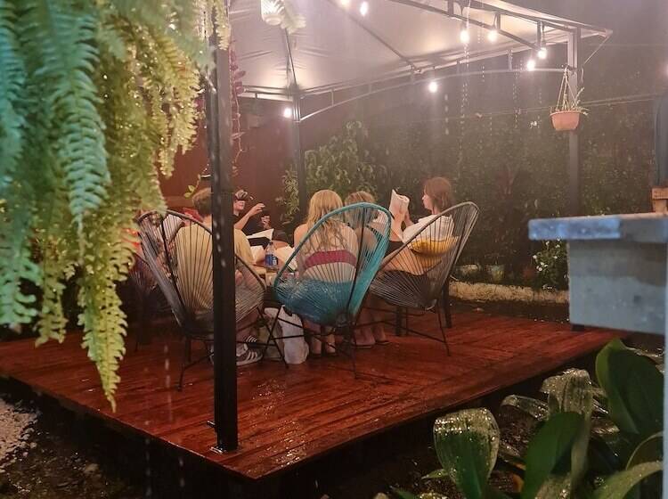 بنسيون Hostel Santafe