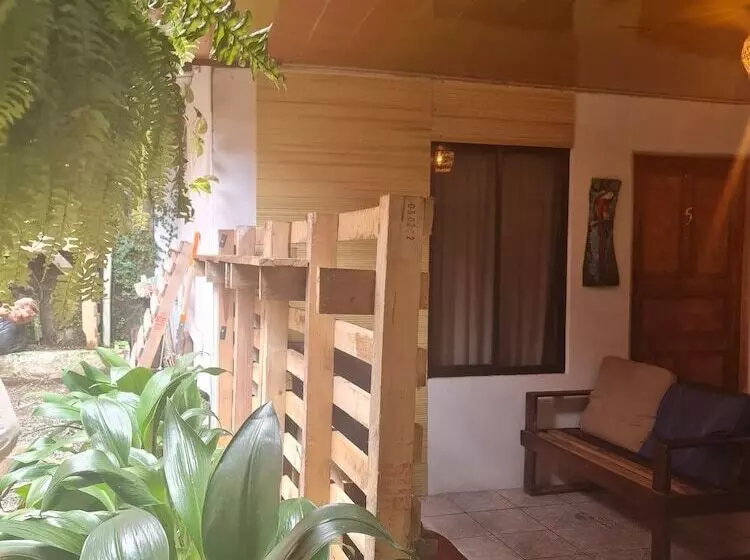 Majatalo Hostel Santafe