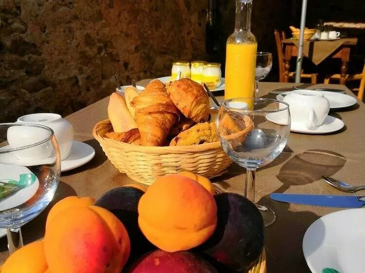 Aamiaismajoitus (B&B) La Secrète