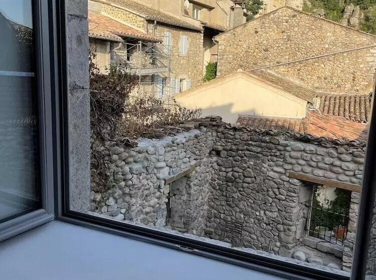 Aamiaismajoitus (B&B) La Secrète