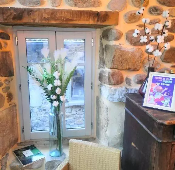 Aamiaismajoitus (B&B) La Secrète