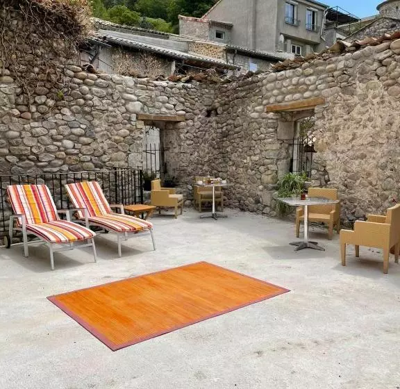 Aamiaismajoitus (B&B) La Secrète