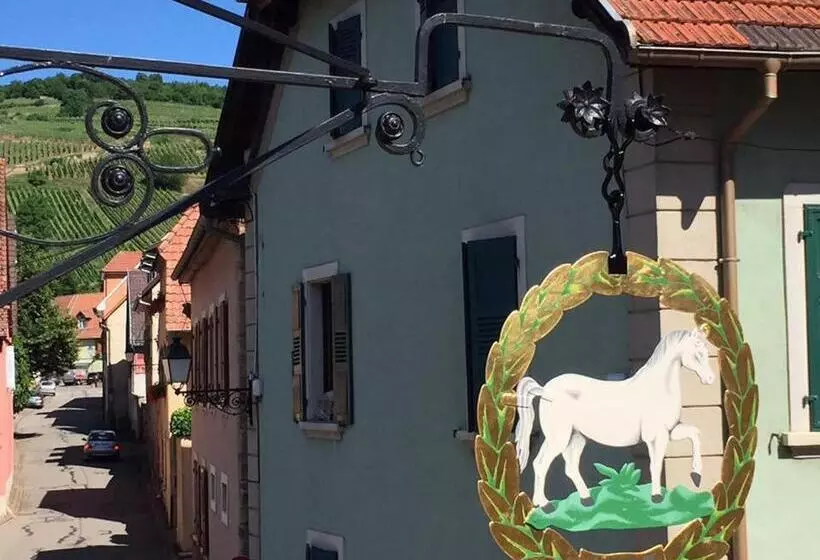 ホテル Auberge Du Cheval Blanc Depuis 1785