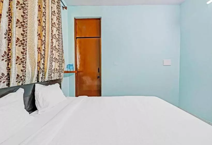 Hotelli Oyo 90537 Green Residency