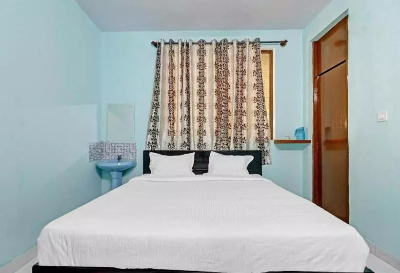 Hotelli Oyo 90537 Green Residency
