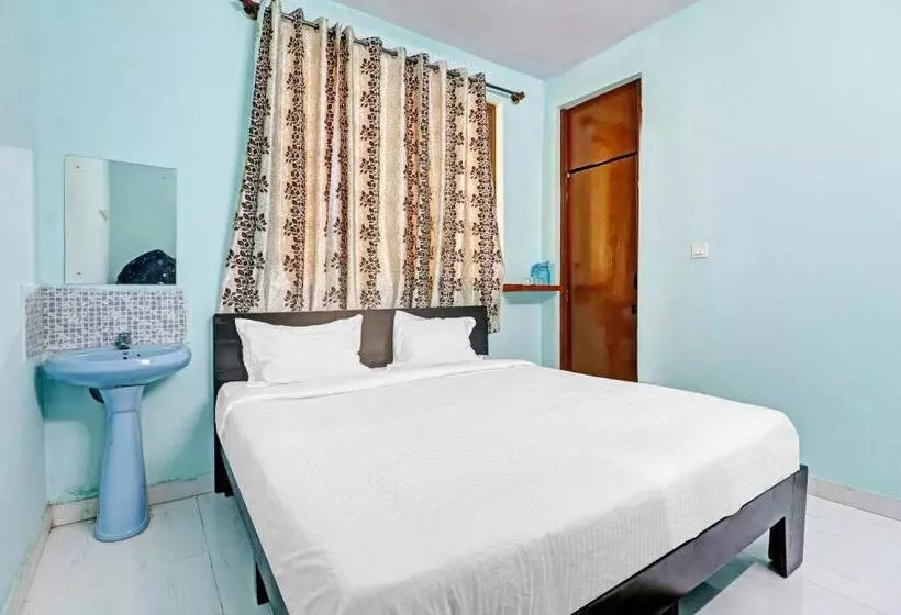 Hotelli Oyo 90537 Green Residency