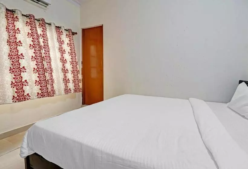 Hotelli Oyo 90537 Green Residency