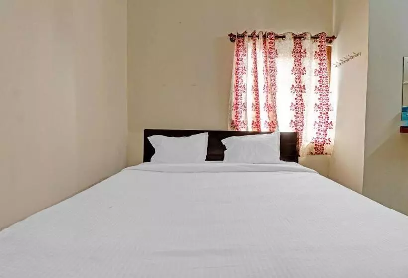 Hotelli Oyo 90537 Green Residency