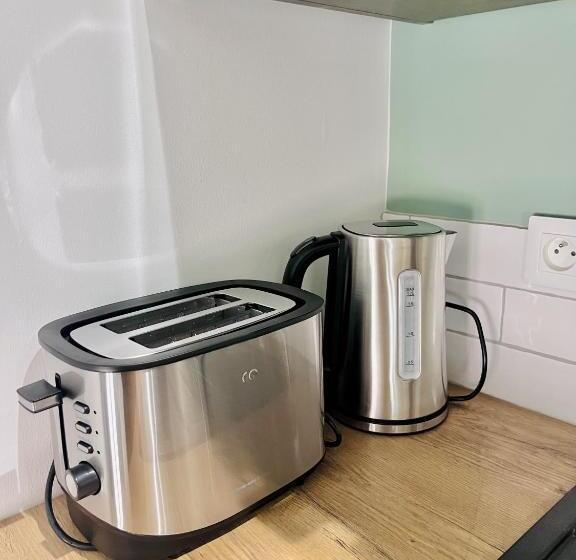 Le Quai 5   Studio Neuf Calme   Clim   Wifi   Gare à 200m