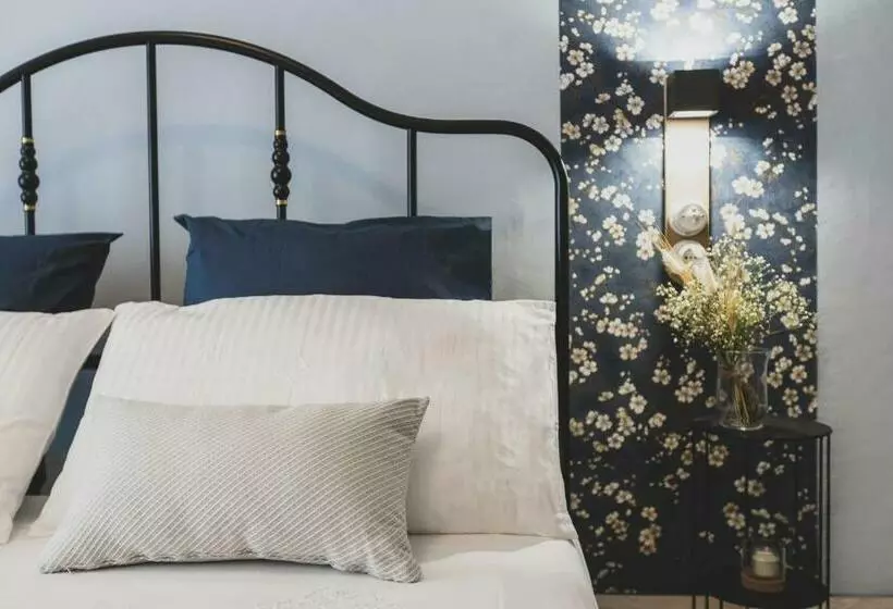 Majatalo Donna Elena   Epoque Residence