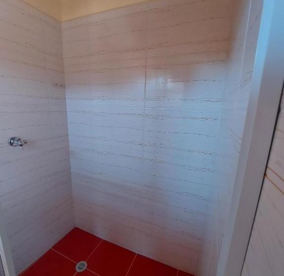 Pension Hostal Heliconias