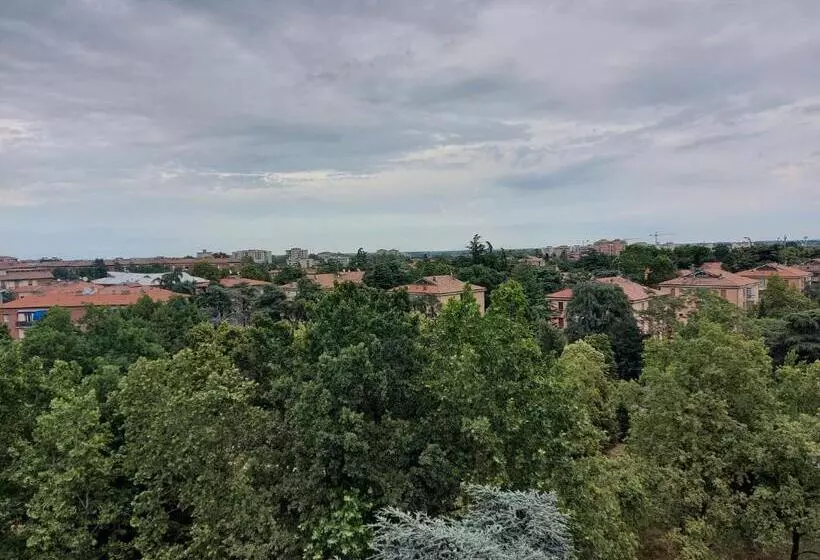 پانسیون Fare Bnb   Room Del Parco
