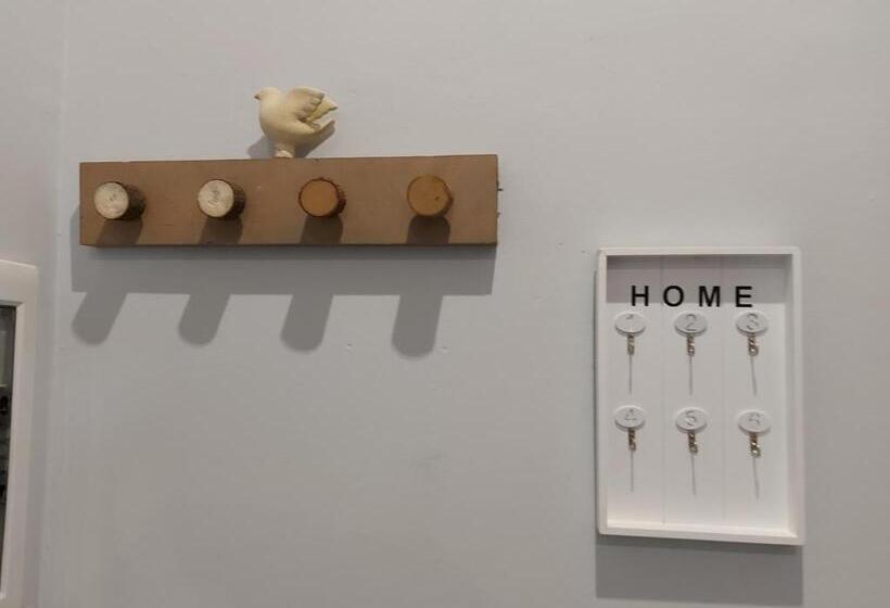 پانسیون Fare Bnb Room Del Parco