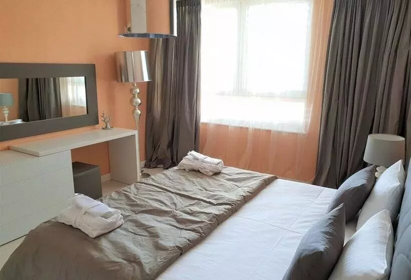 Eglise Catholique   Cosy And Bright Apartment In Montreux