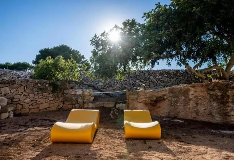 تختخواب و صبحانه Setteminne Resort Design