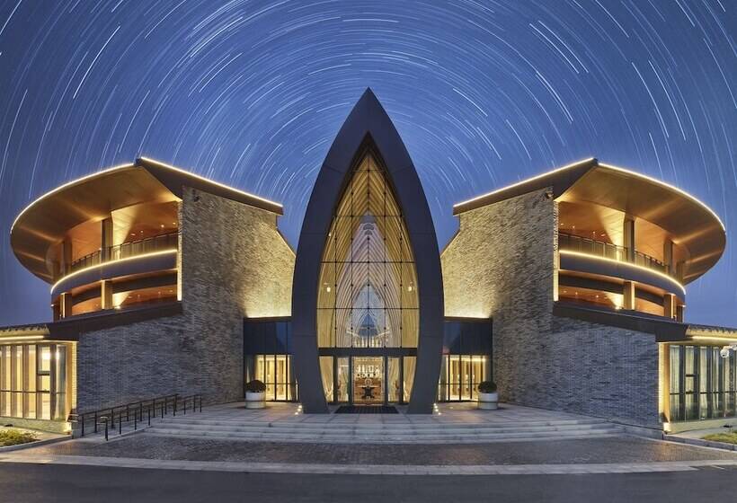 Hotel Garrya Huzhou Lucun