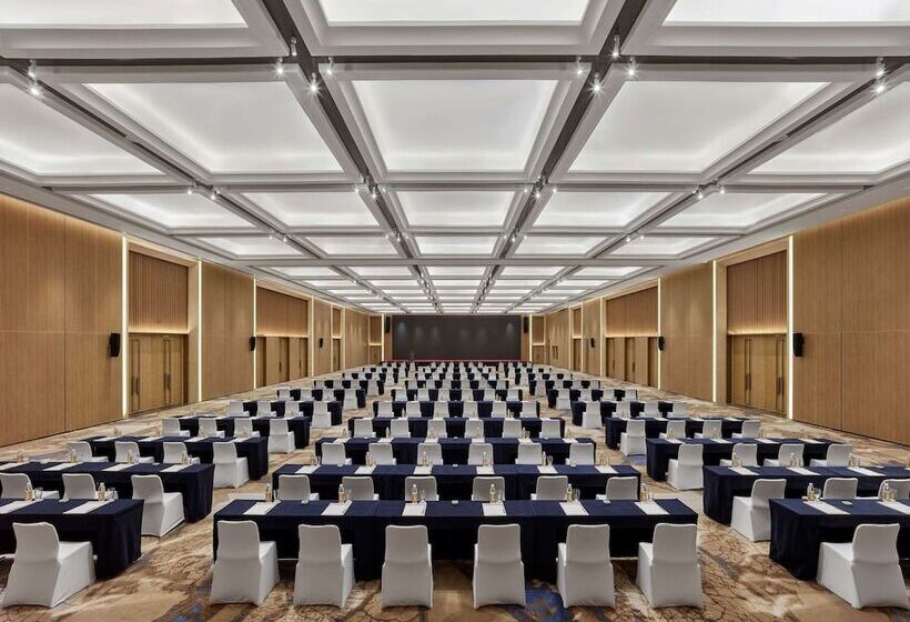 Hotel Garrya Huzhou Lucun