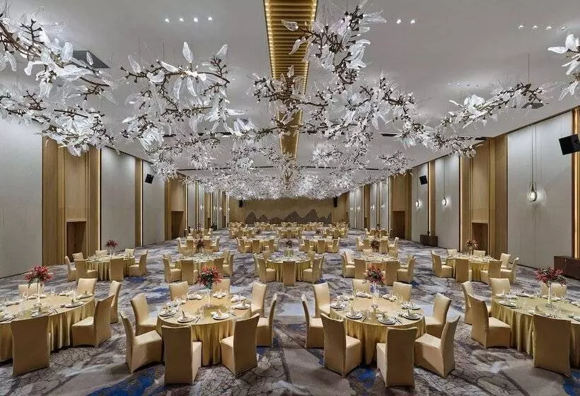 Hotelli Garrya Huzhou Lucun