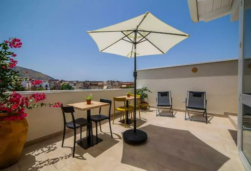 ペンション Ciuri  Affittacamere