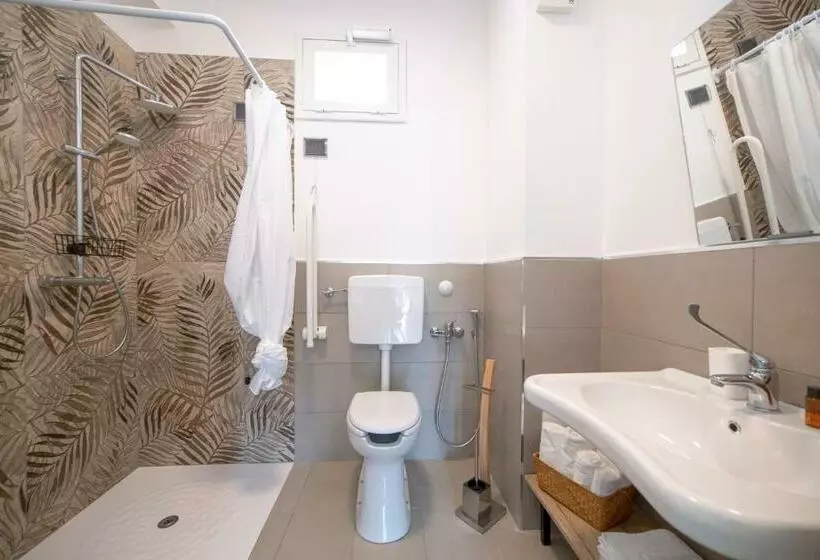 ペンション Ciuri  Affittacamere