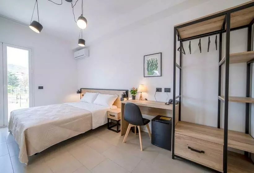 ペンション Ciuri  Affittacamere