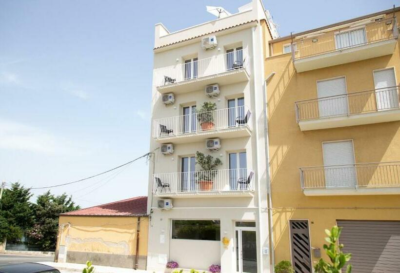 פנסיון Ciuri  Affittacamere