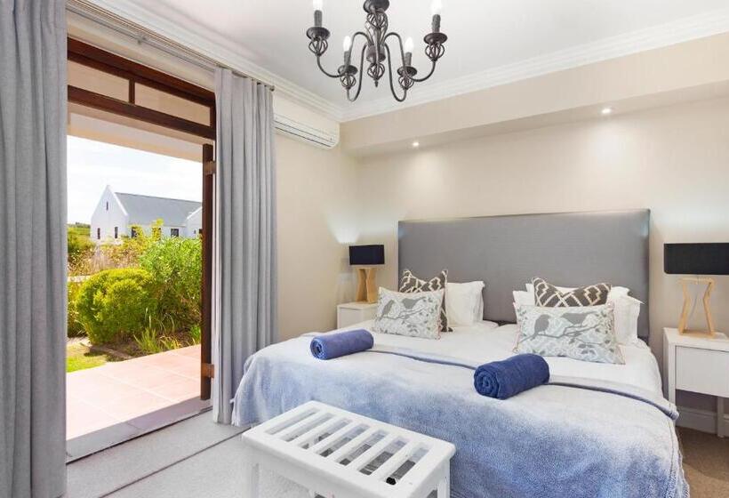 Winelands Golf Lodges 17