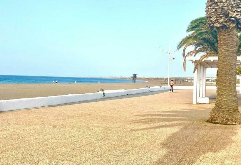 Apartamento El Bomboncito, A Un Tiro De La Playa!